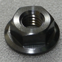 フランジナットの写真